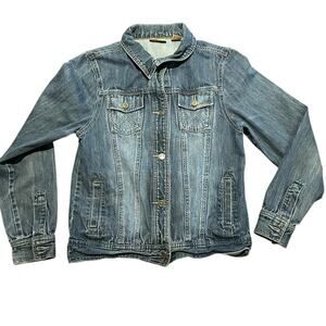 Wrangler Women’s Size Medium 100% Cotton Denim Jacket with W Pockets